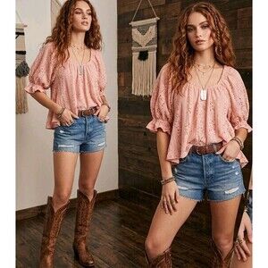 FREE PEOPLE Pink Lace Crop Top XL Boho Cottagecore Puff Sleeve Romantic Blouse